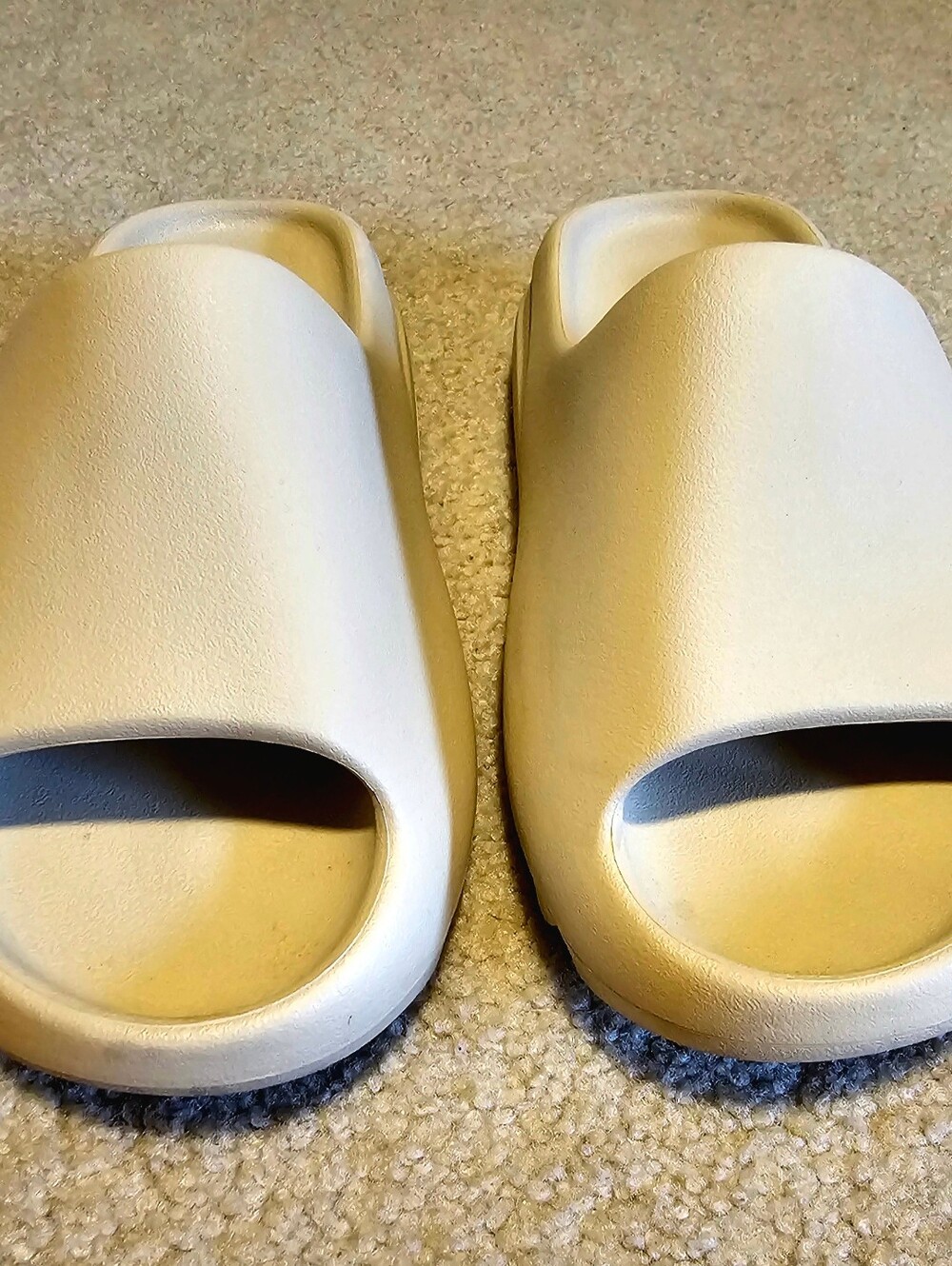 Yeezy Slides